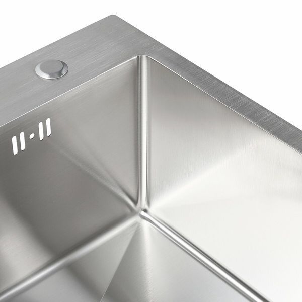 Кухонная мойка Platinum Handmade 500x500x220 (толщина 3,0/1,5 мм + дозатор в комплекте) 23566 фото