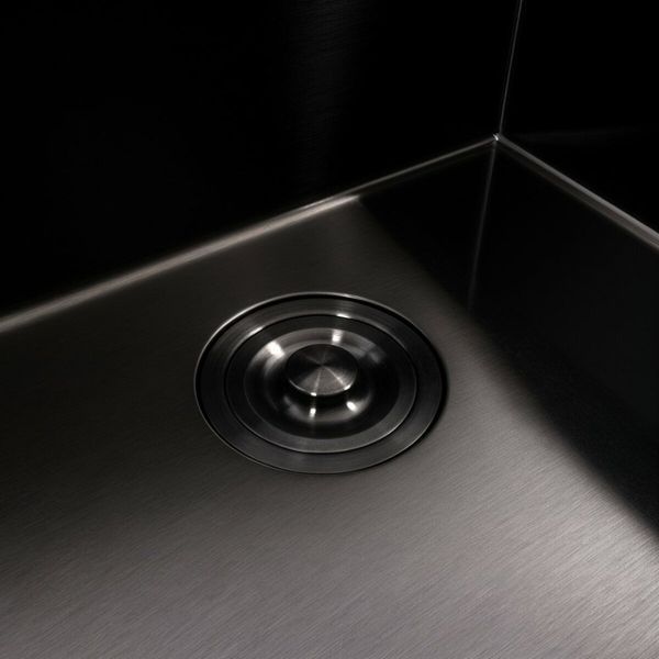 Кухонна мийка 50*45 PVD чорна Platinum Handmade (сифон круглий, 3,0/0,8) 46753 фото